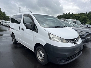 NISSAN NV200 2018