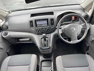 NISSAN NV200 2018