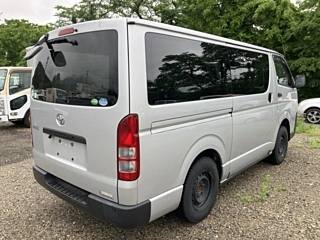 TOYOTA HIACE VAN 2019