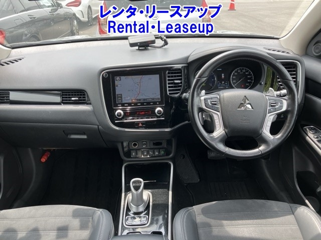 MITSUBISHI OUTLANDER PHEV 2020