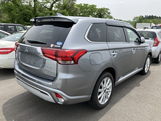 MITSUBISHI OUTLANDER PHEV 2020