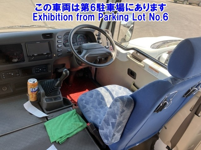 MITSUBISHI ROSA 2016