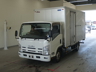 ISUZU ELF 2014
