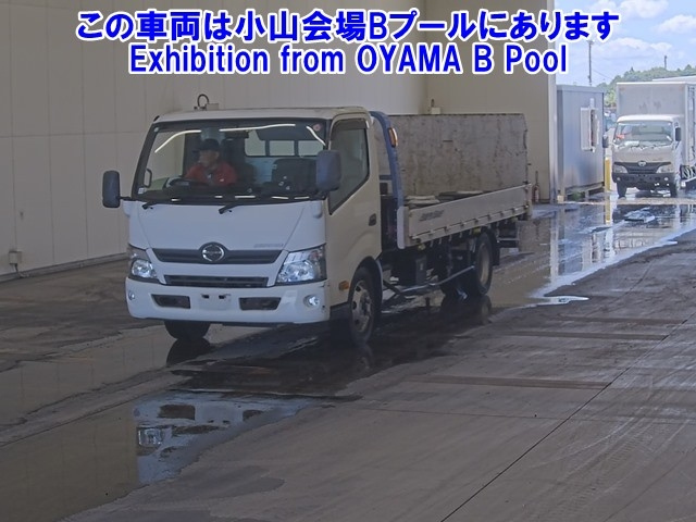 HINO DUTRO 2016