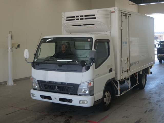 MITSUBISHI CANTER 2010