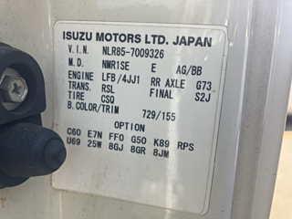 ISUZU ELF 2011