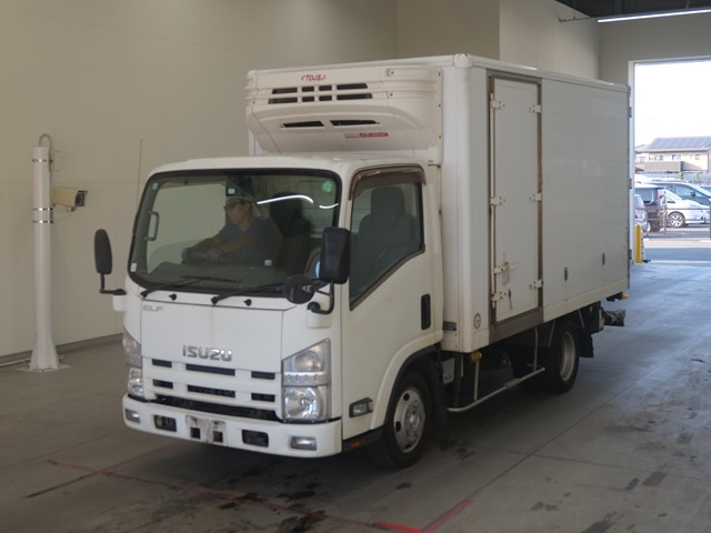 ISUZU ELF 2013