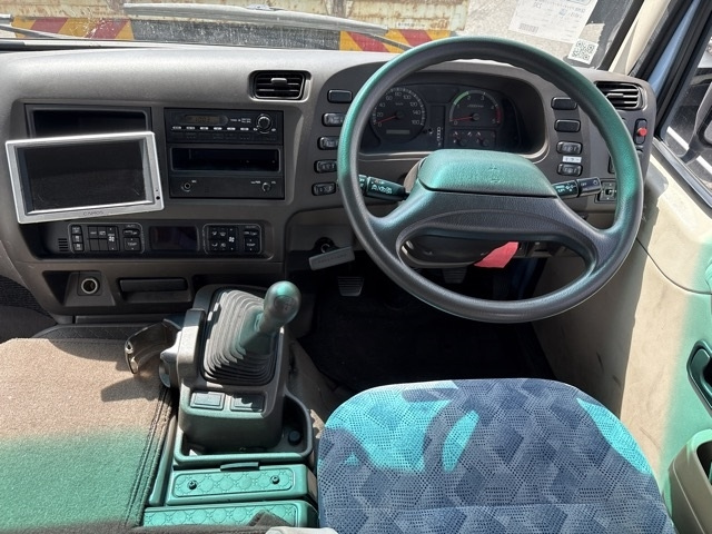 MITSUBISHI ROSA 2014