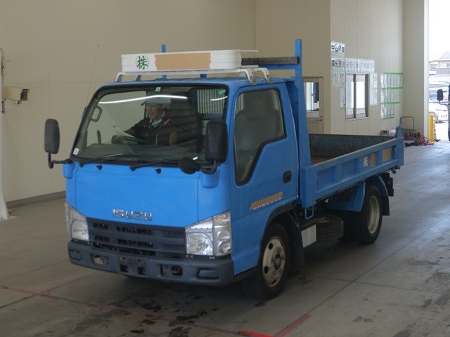 ISUZU ELF 2009