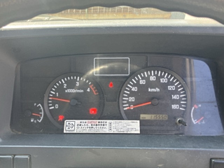 ISUZU ELF 2010
