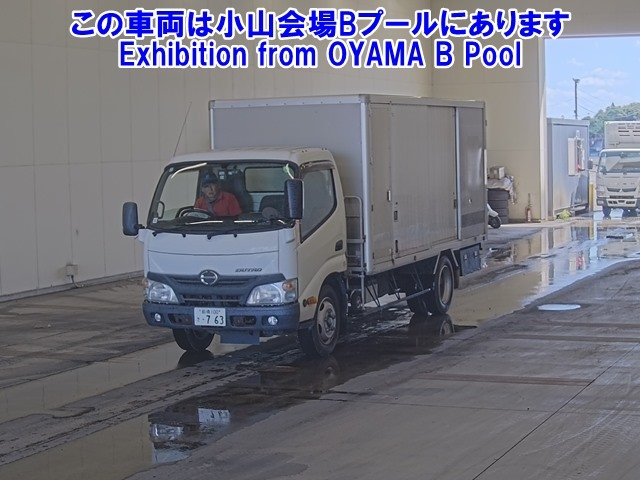 HINO DUTRO 2016