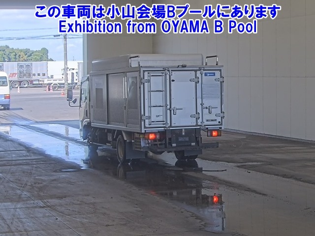 ISUZU ELF 2009