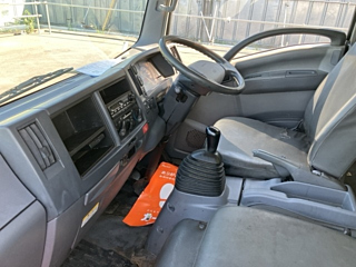 ISUZU ELF 2011