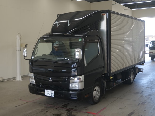MITSUBISHI CANTER 2012