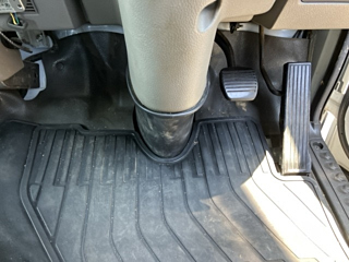 NISSAN ATLAS 2012