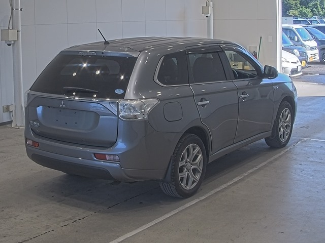 MITSUBISHI OUTLANDER PHEV 2014