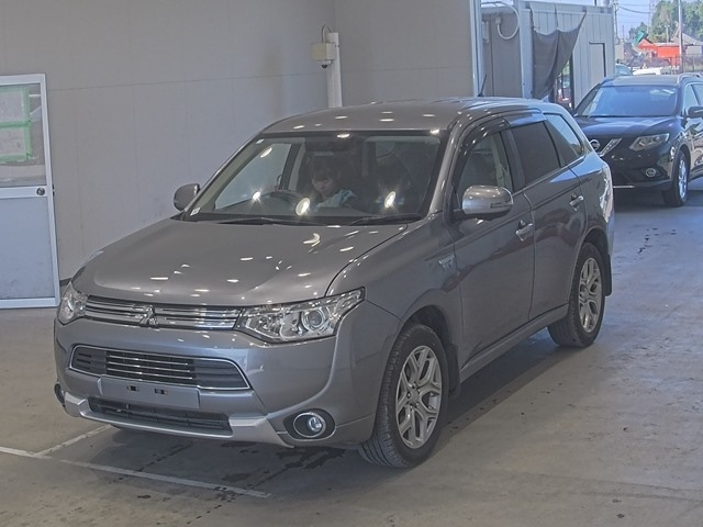 MITSUBISHI OUTLANDER PHEV 2014
