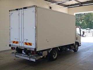 ISUZU ELF 2016