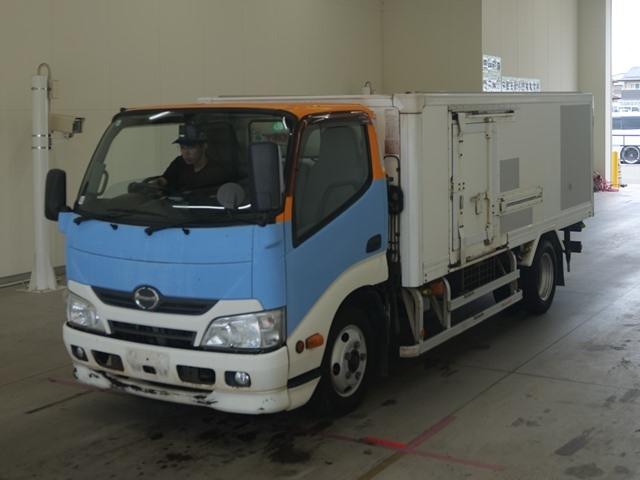 HINO DUTRO 2012