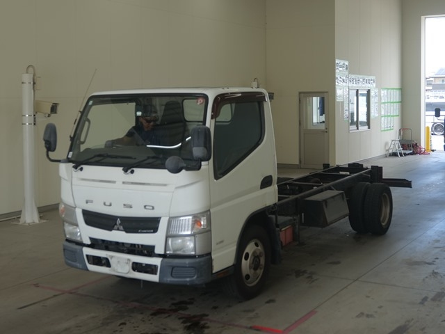 MITSUBISHI CANTER 2015