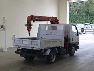 MITSUBISHI CANTER