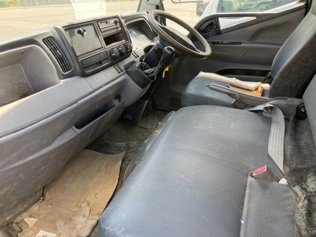 MITSUBISHI CANTER 2012