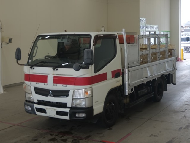 MITSUBISHI CANTER 2015