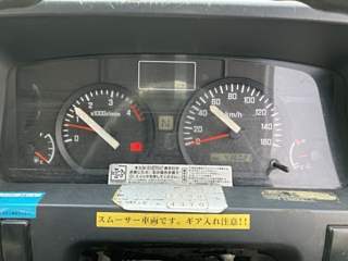 ISUZU ELF 2011