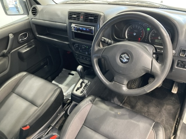 SUZUKI JIMNY 2010