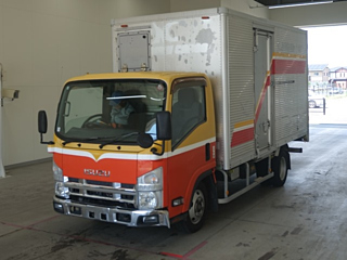 ISUZU ELF 2012