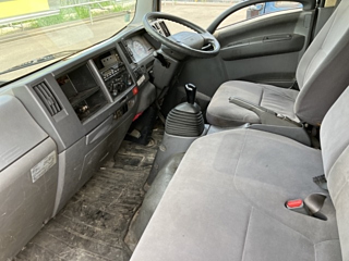 ISUZU ELF 2012