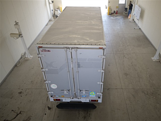 ISUZU ELF 2012