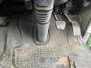 MITSUBISHI CANTER 2015