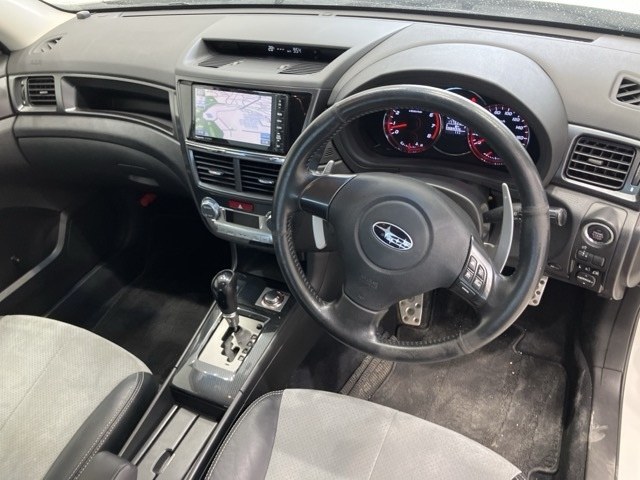 SUBARU EXIGA 2013
