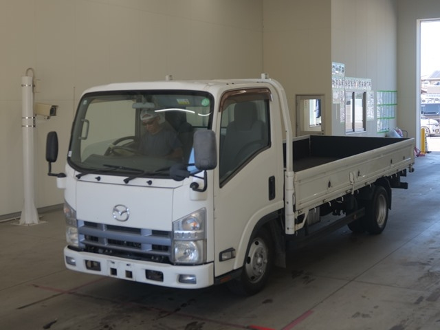 MAZDA TITAN 2013