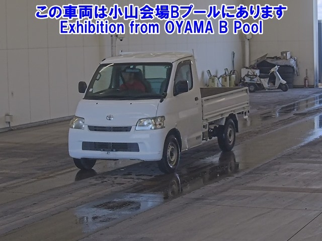 TOYOTA TOWN ACE TRUCK 2013