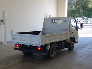 ISUZU ELF 2010