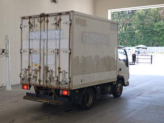 ISUZU ELF 2011