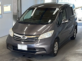 HONDA FREED 2013