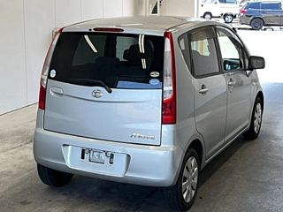 DAIHATSU MOVE 2010