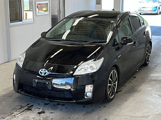 TOYOTA PRIUS 2011