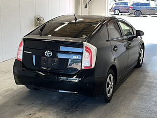 TOYOTA PRIUS 2012