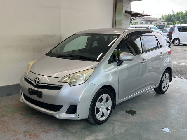TOYOTA RACTIS 2010