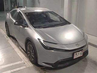 TOYOTA PRIUS 2024