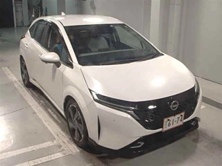 Заказать NISSAN AURA