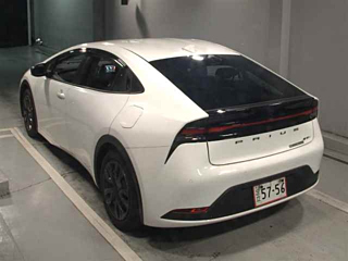 Заказать TOYOTA PRIUS