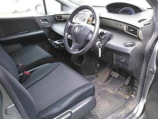 HONDA FREED 2010
