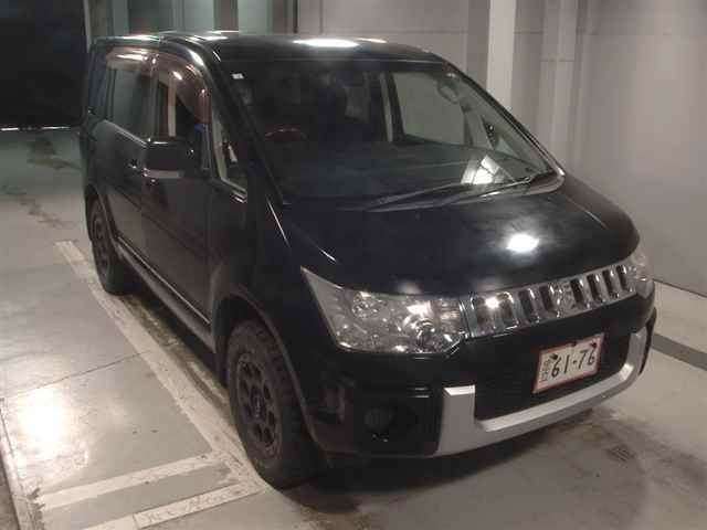 MITSUBISHI DELICA D5 2014