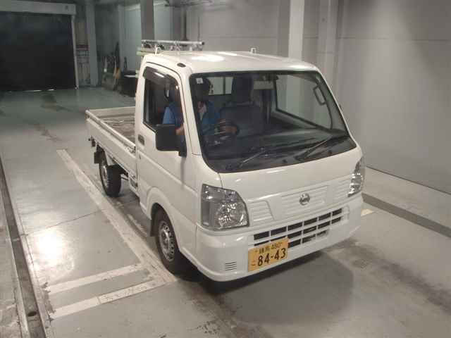 NISSAN CLIPPER TRUCK 2018