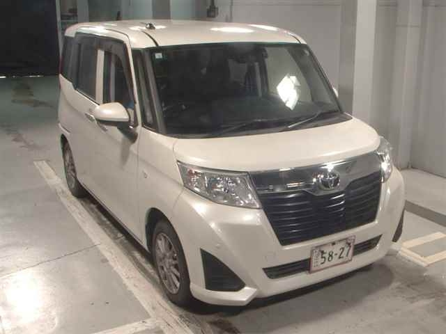 TOYOTA ROOMY 2020